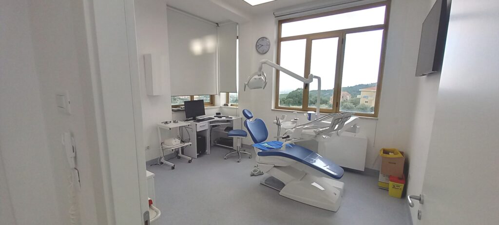 Studio Odontoiatrico Trabucco - Sessa Aurunca - Sala 1