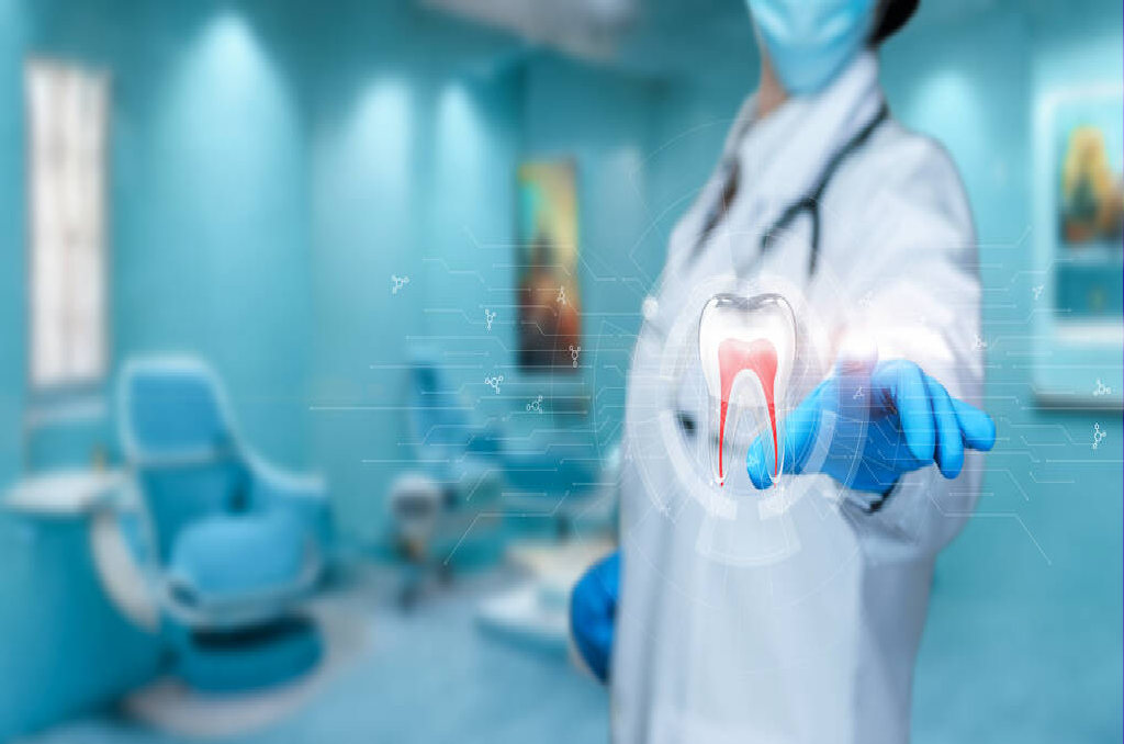 Odontoiatria del futuro: tra “fili intelligenti” e “ricrescita dei denti”